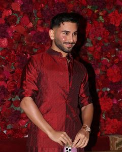 Orry Awatramani Father