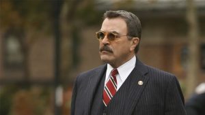 Does Tom Selleck Wear a Toupee