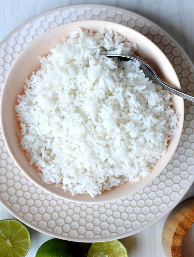 Sticky Rice vs White Rice: A Comprehensive Comparison of Two Staple ...