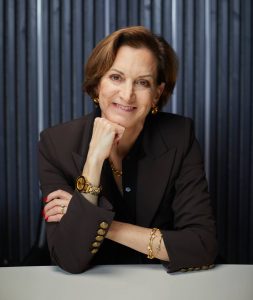 Anne Applebaum Net Worth