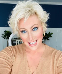 Kim Gravel Net Worth