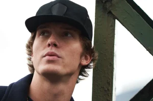 How Tall Is Parker McCollum