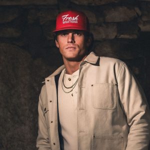 How Tall Is Parker McCollum