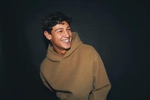 Emilio Sakraya Height