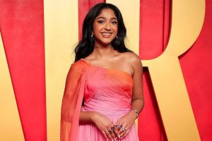 Maitreyi Ramakrishnan Height: 12 Facts About the Never Have I Ever Star