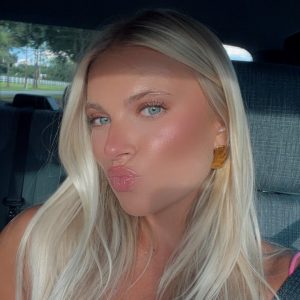 Cayla Vander Baan Age: The Vibrant 26-Year-Old Trailblazer Redefining