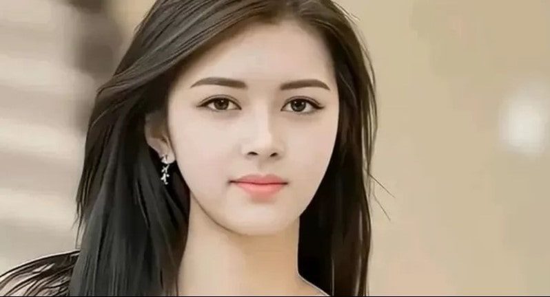 Elina Devia Age, Net Worth, Career & Relationship Status 2026