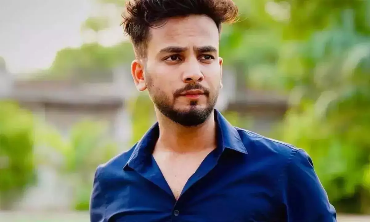 Elvish Yadav Height in Feet, Age, Net Worth, Girlfriend & Family 2026