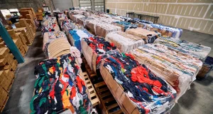 How to Buy Wholesale Clothing in Bulk Without Overstocking