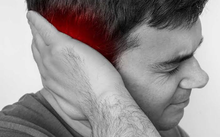 Why Do I Hear Static in My Ear? Causes and Relief 2026