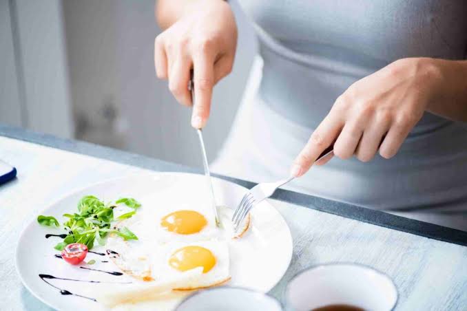 Why Am I Burping Eggs? Sulfur Burp Causes 2026