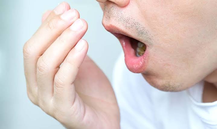 Why Does My Burp Smell Like Rotten Eggs? Fixes 2026