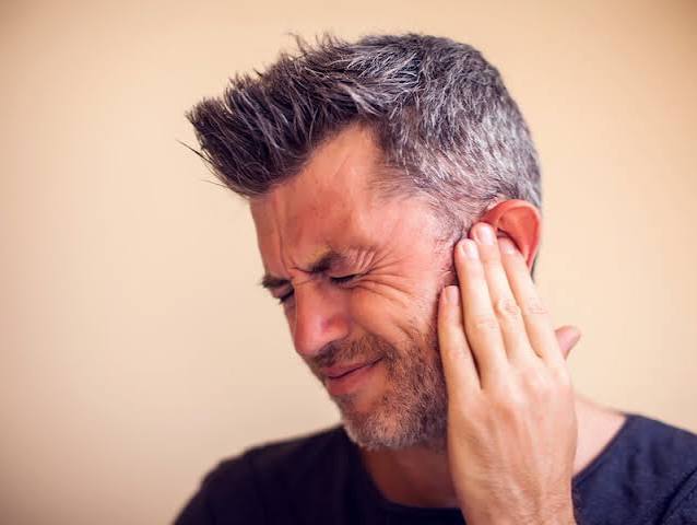 Why Do I Hear Static in My Ear? Causes and Relief 2026